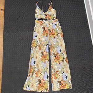 Shore Two-Piece Set – Tropical Print – Size L